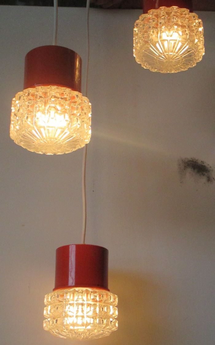 Orange suspension 70's glass 3-globe