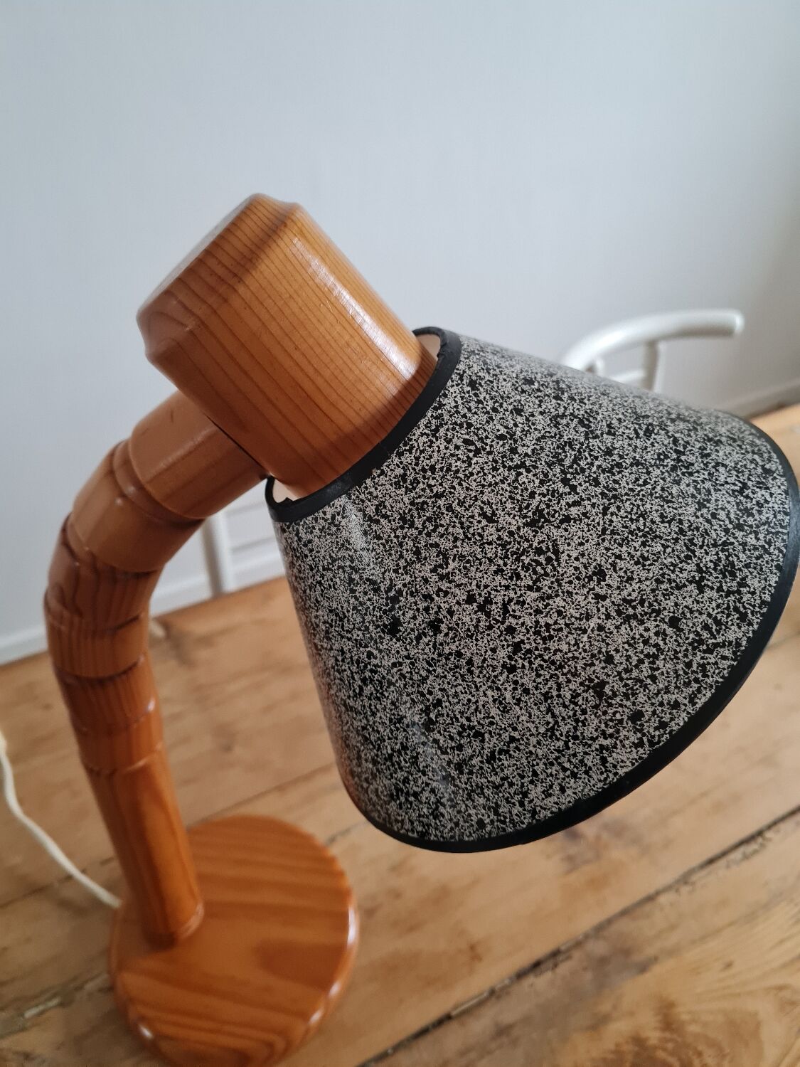 Scandinavian articulated pine lamp