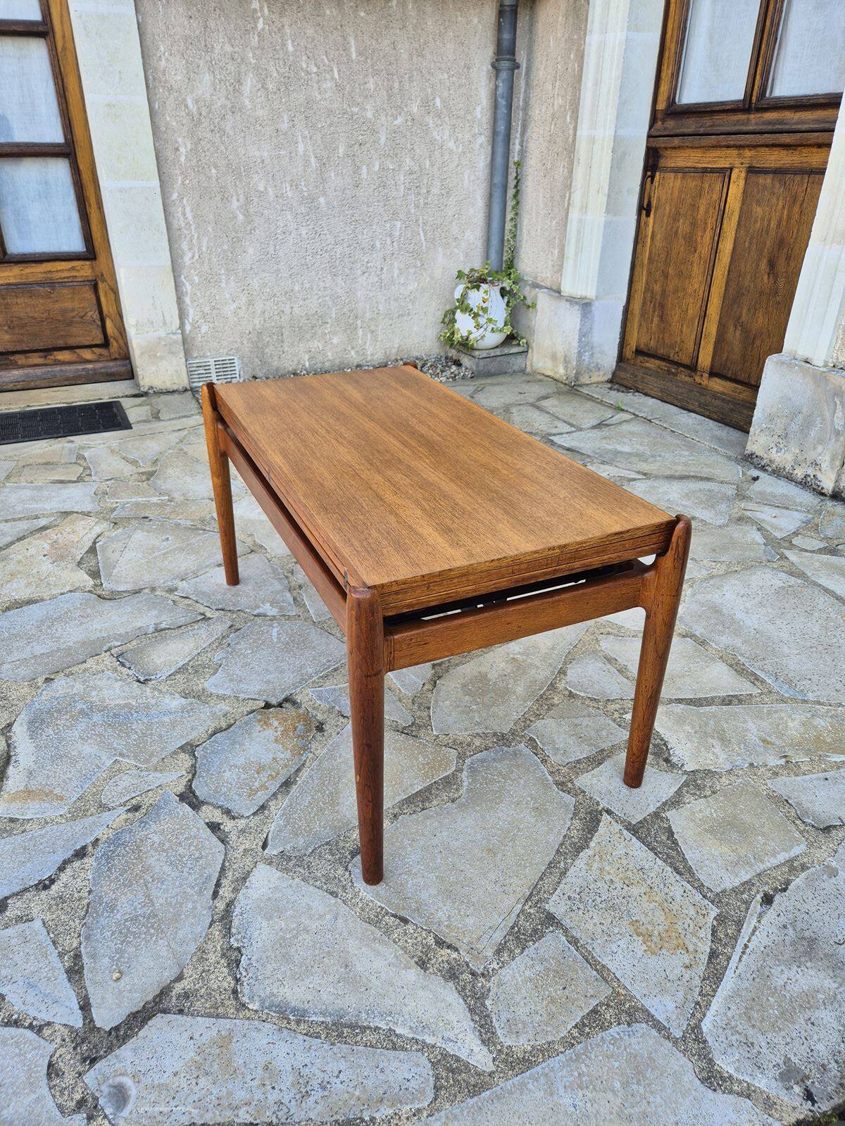 Table basse smorrebrod scandinave en teck vintage