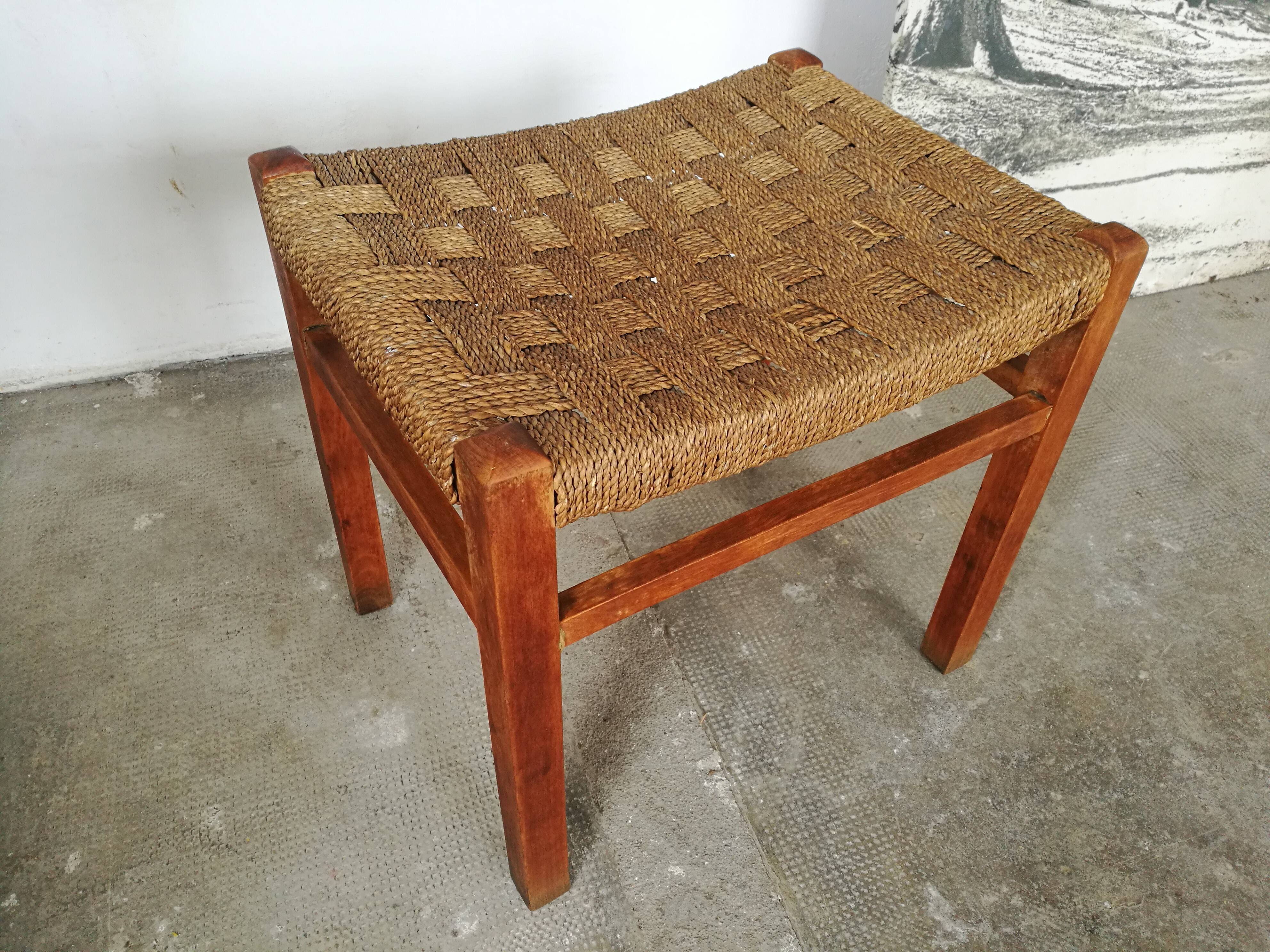 Vroom and Dreesmann rope stool