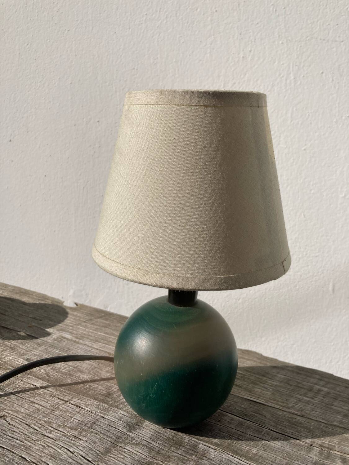 Green ball wood bedside lamp
