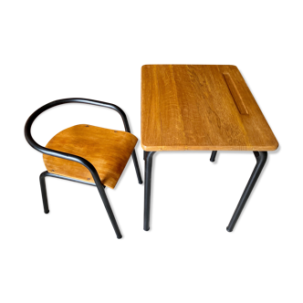 J. Hitier school desk and chair set
