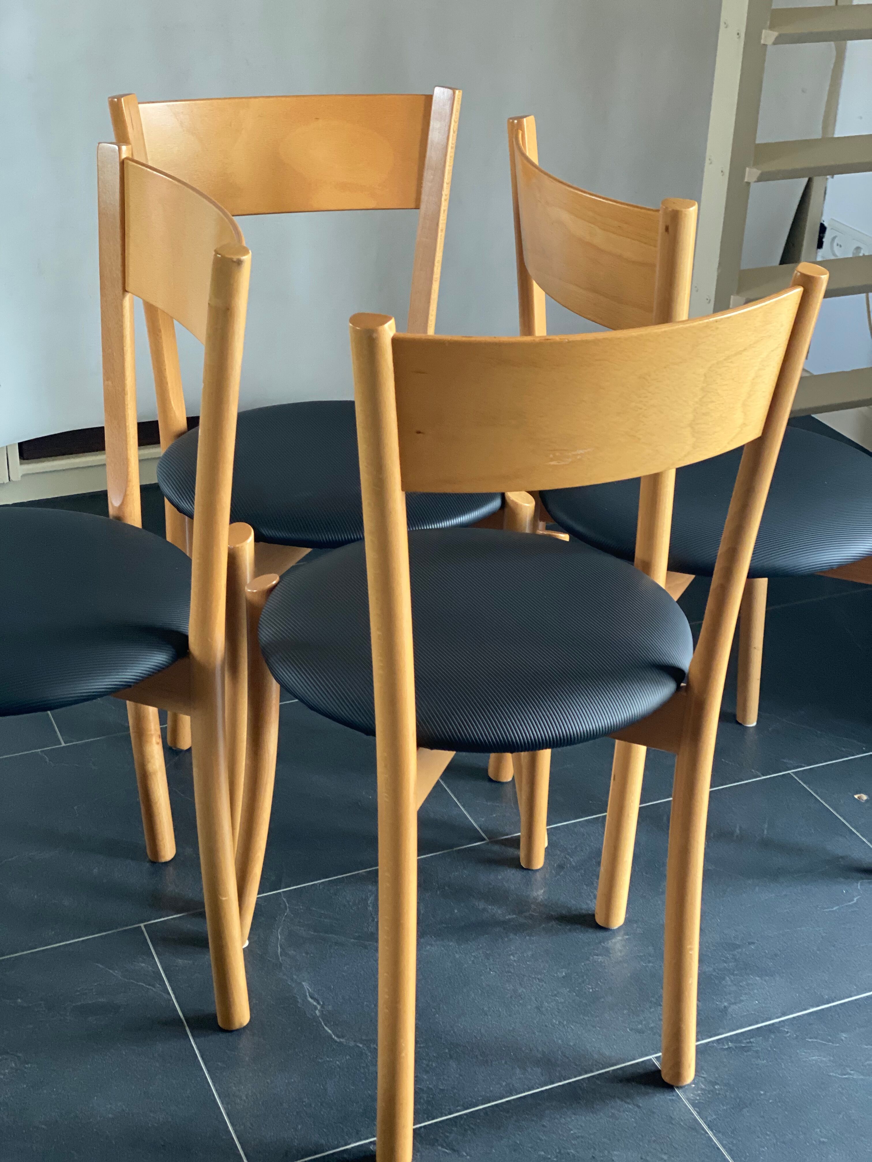 Set of 4 vintage pine dining chairs