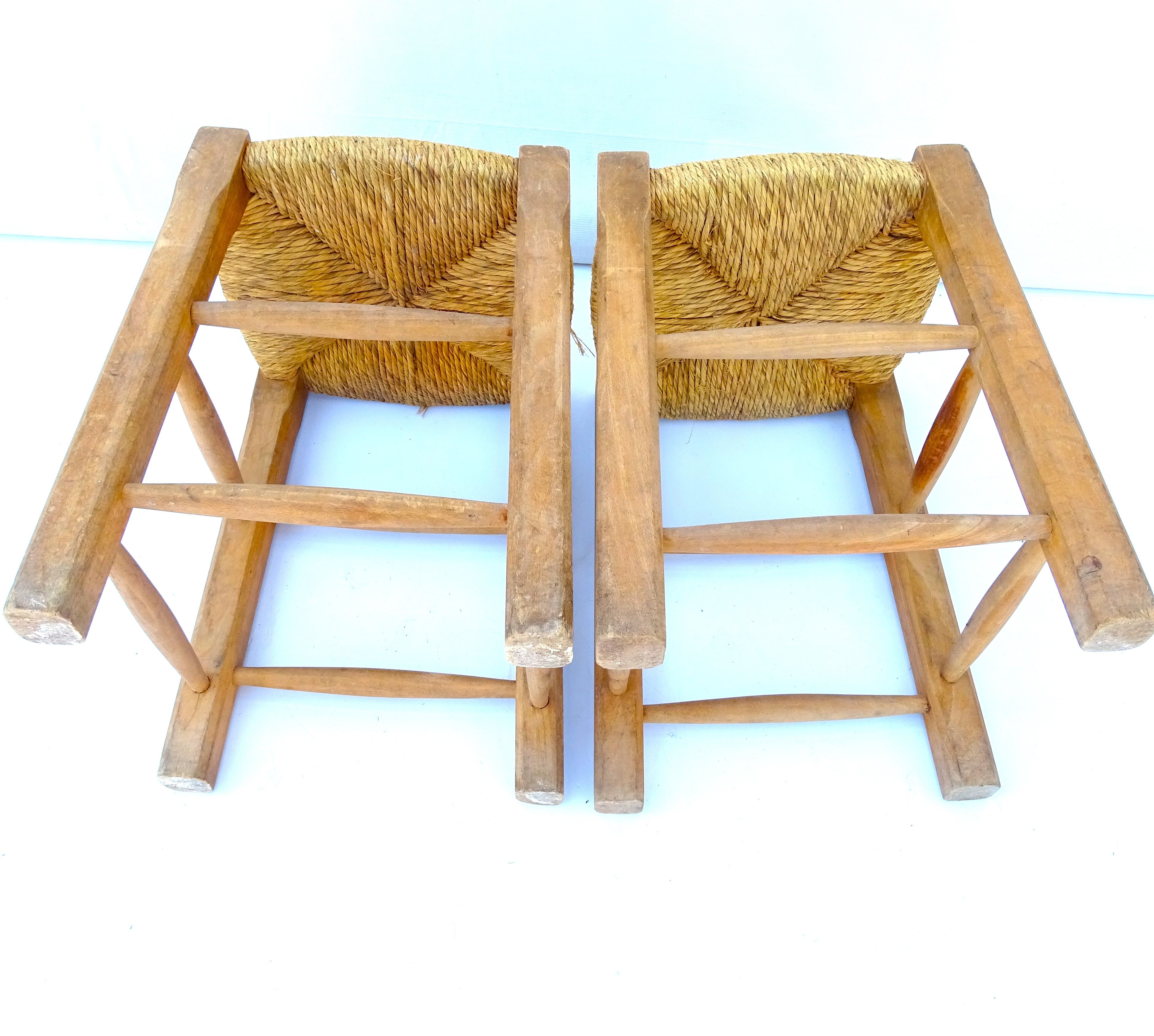 Lot 2 straw stools