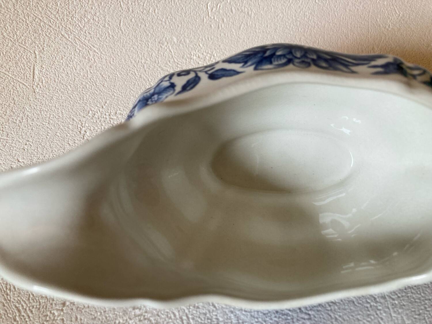 Ridgway Staffordshire England Pagoda Gravy Boat