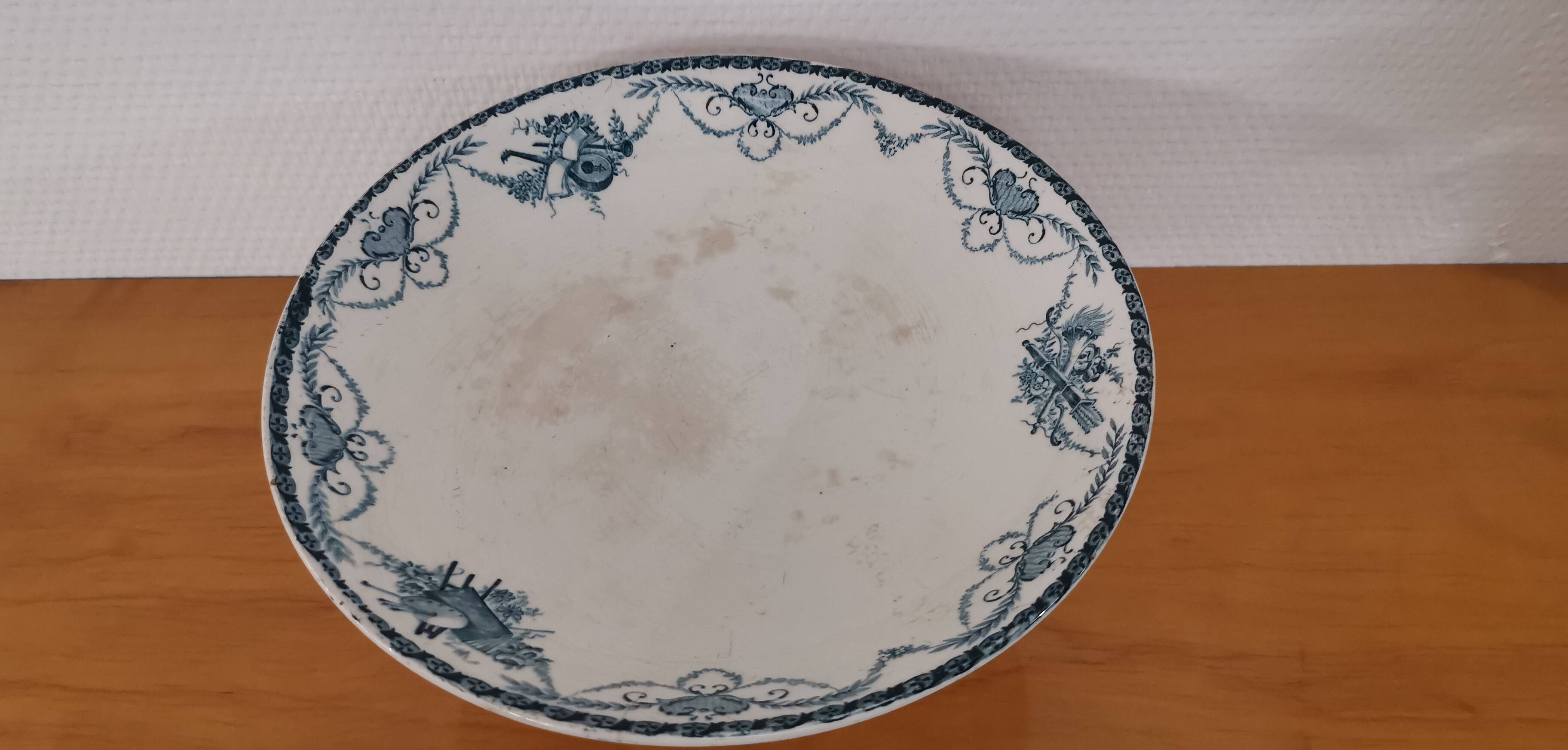 Longwy iron earthenware compote bowl 1900