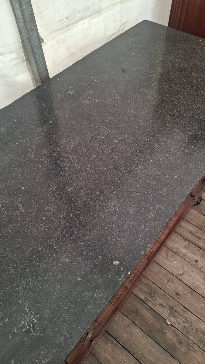 Mahogany chest of drawers from Egypt