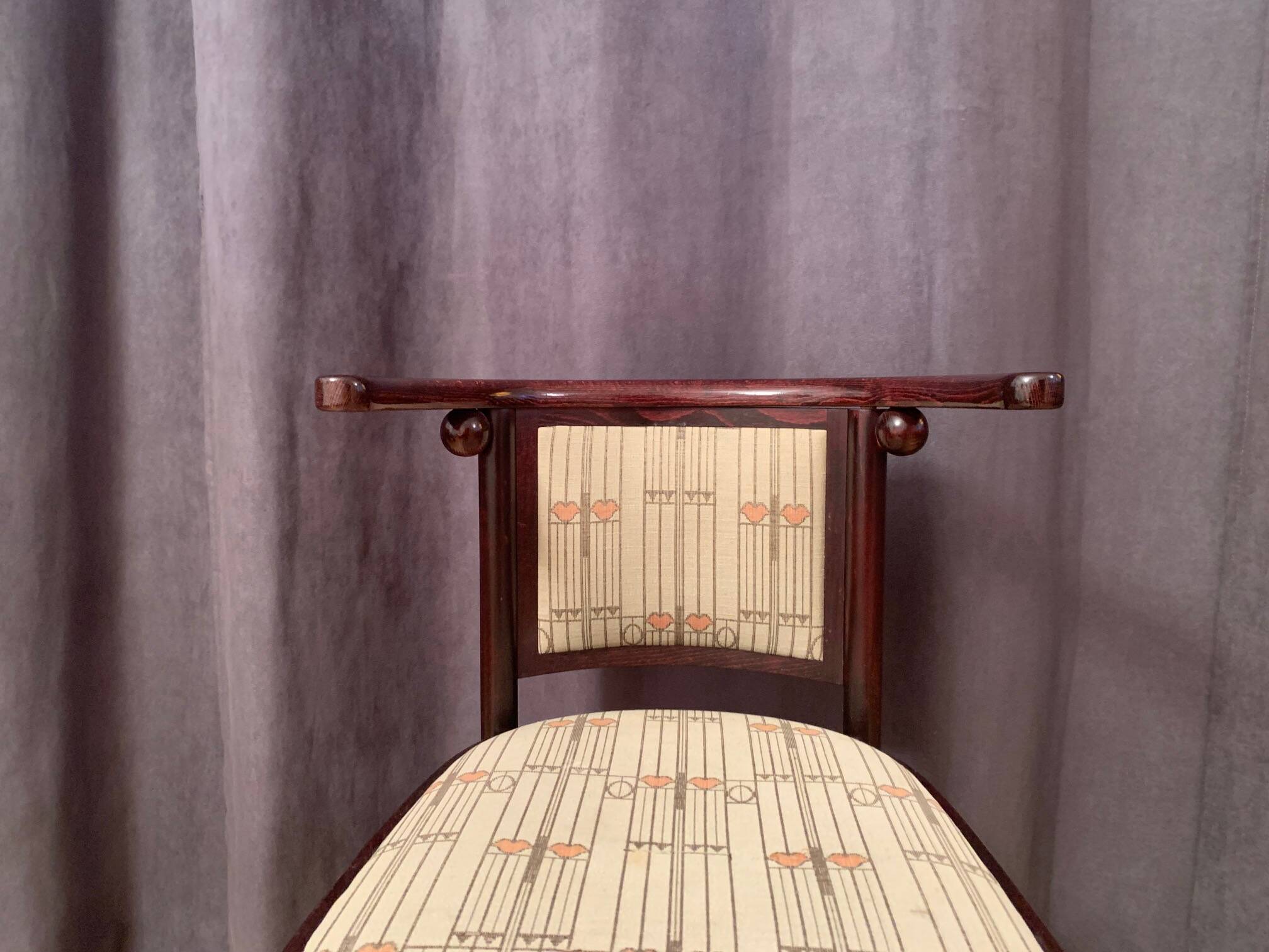 Fledermaus chair designed by Josef Hoffmann, Wittmann, Austria, 1970s.