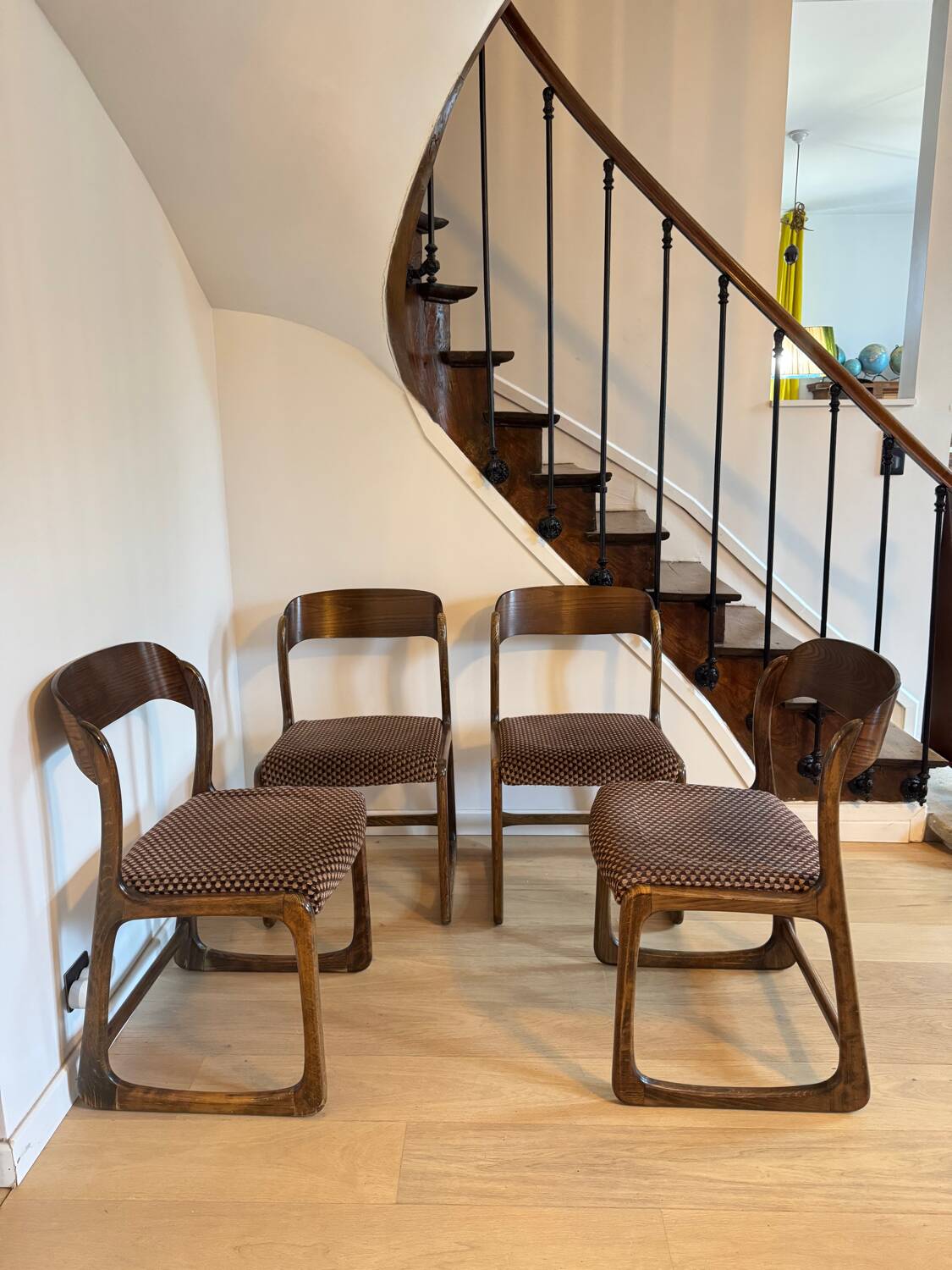4 Baumann chairs, sled model