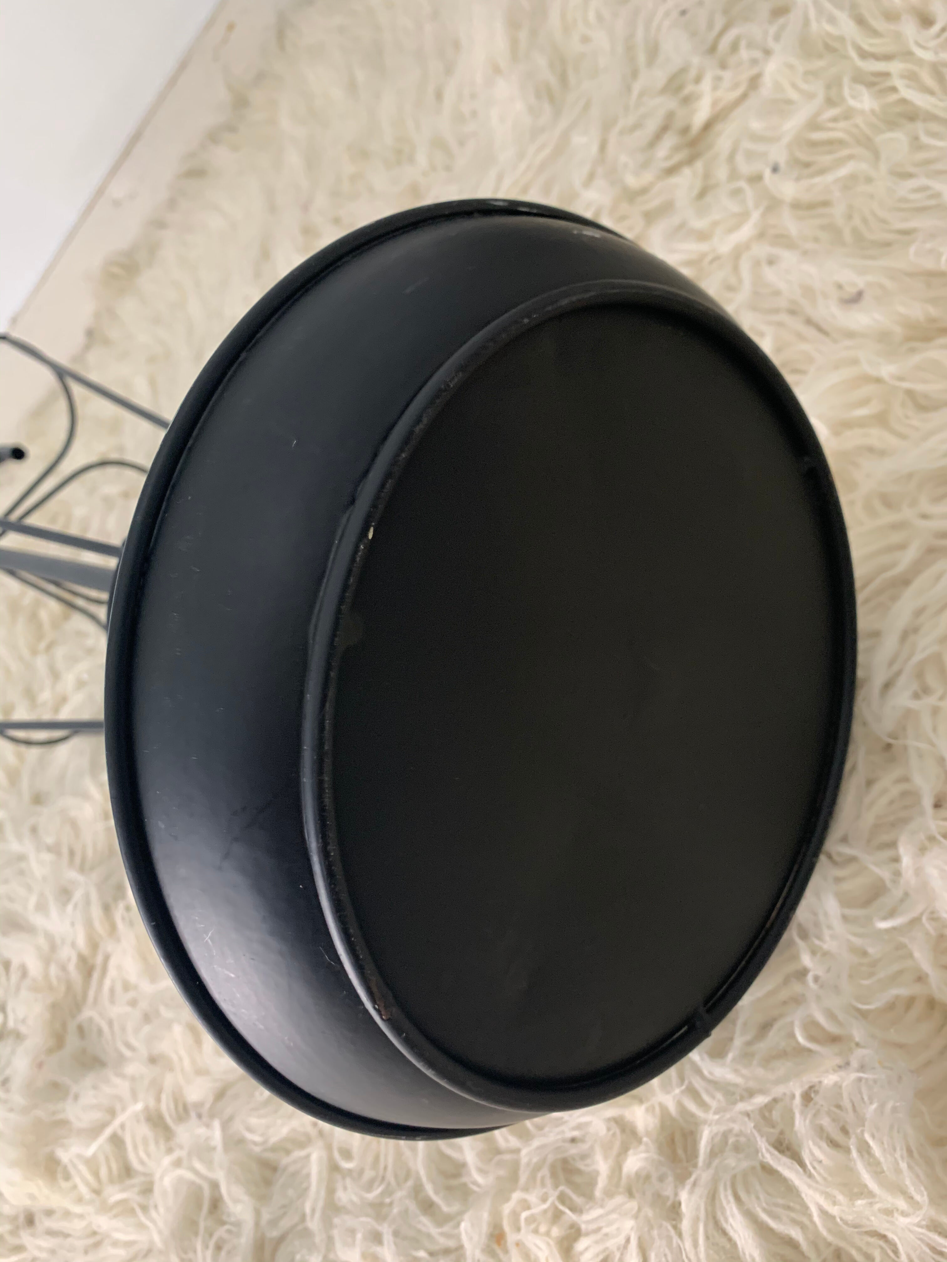 Metal umbrella holder