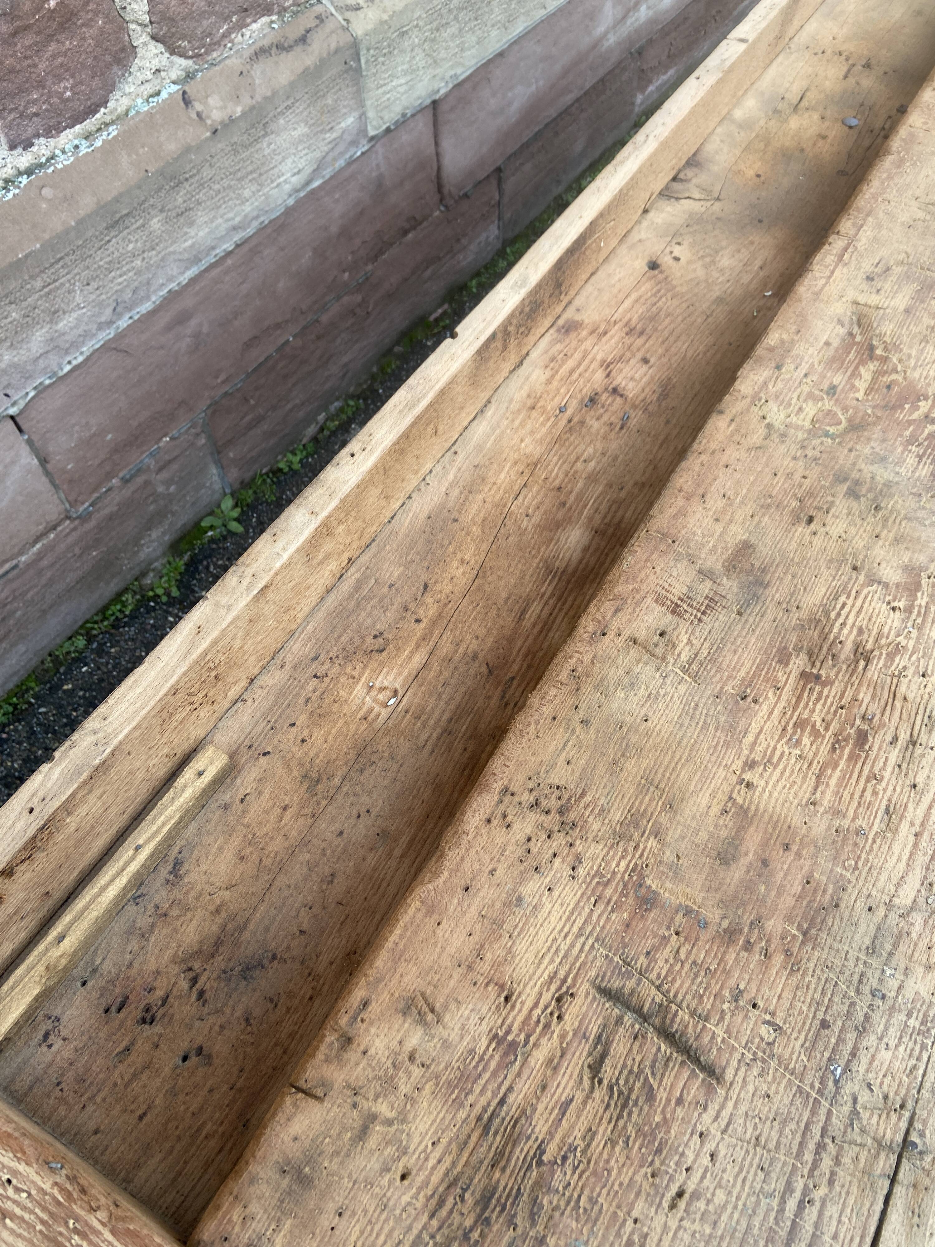Industrial table carpenter's workbench in raw natural wood vintage bohemian