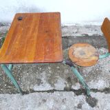 Old one-piece children's desk