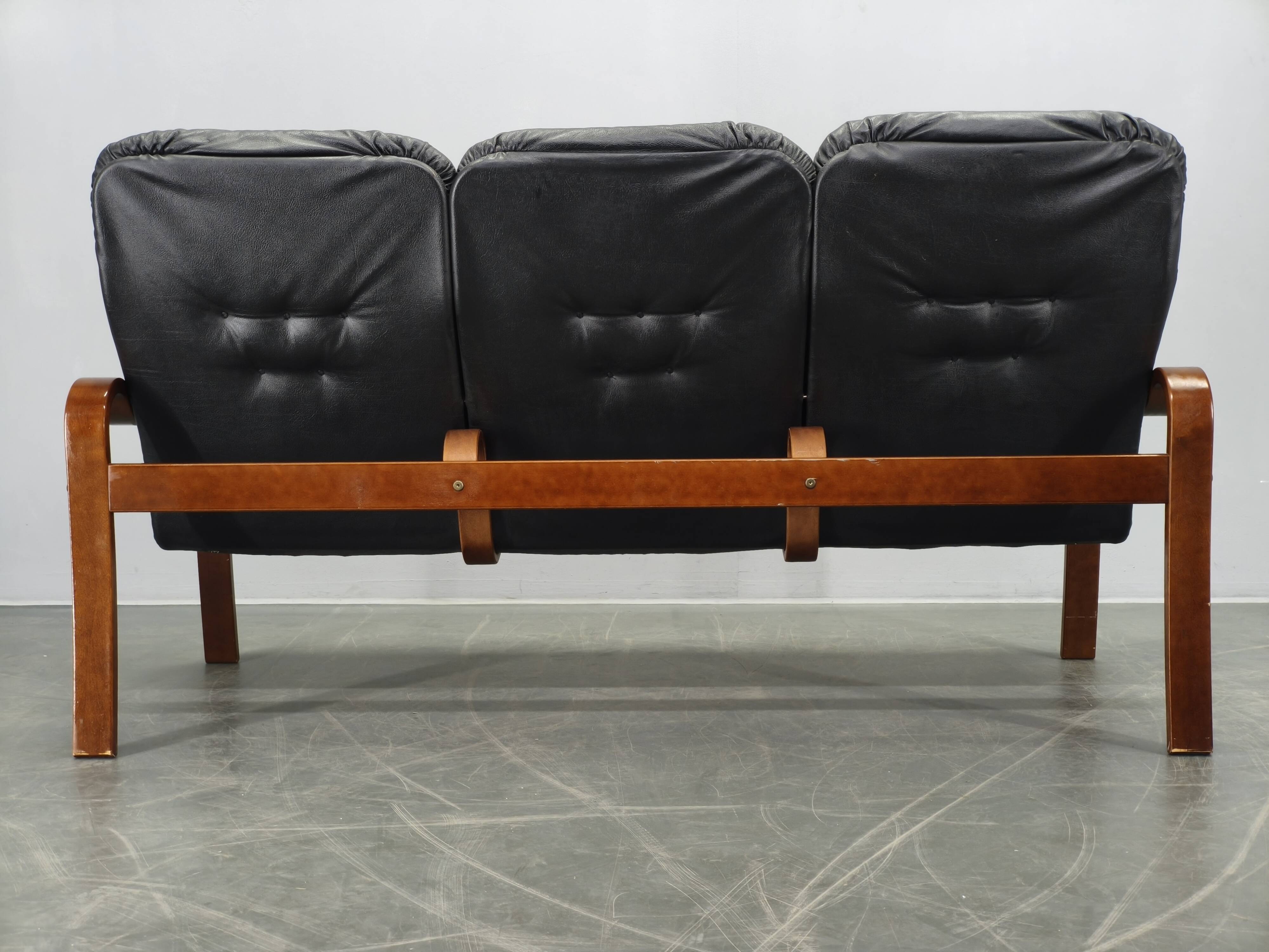 Scandinavian Leather Sofa in the Style of Alvar Aalto, 1970s