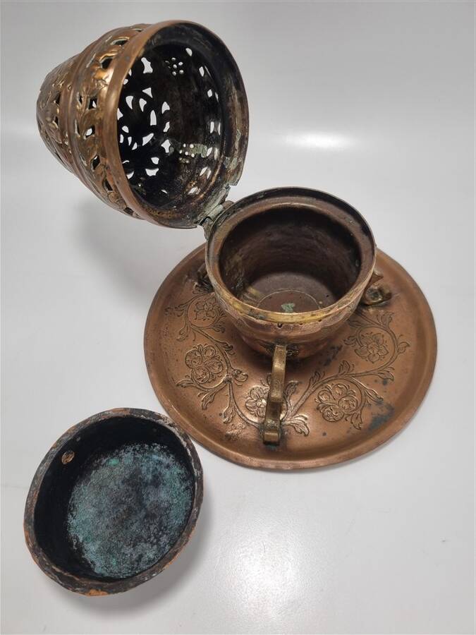 Encensoir oriental