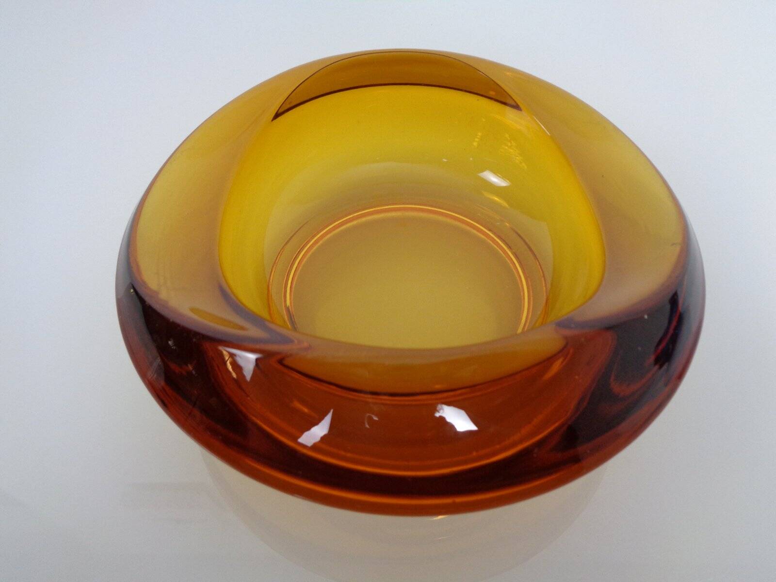 Amber and Blue Sklo Union Glass Ashtrays by Rudolf Jurnikl, Czechoslovakia, 1960s, Set of 2