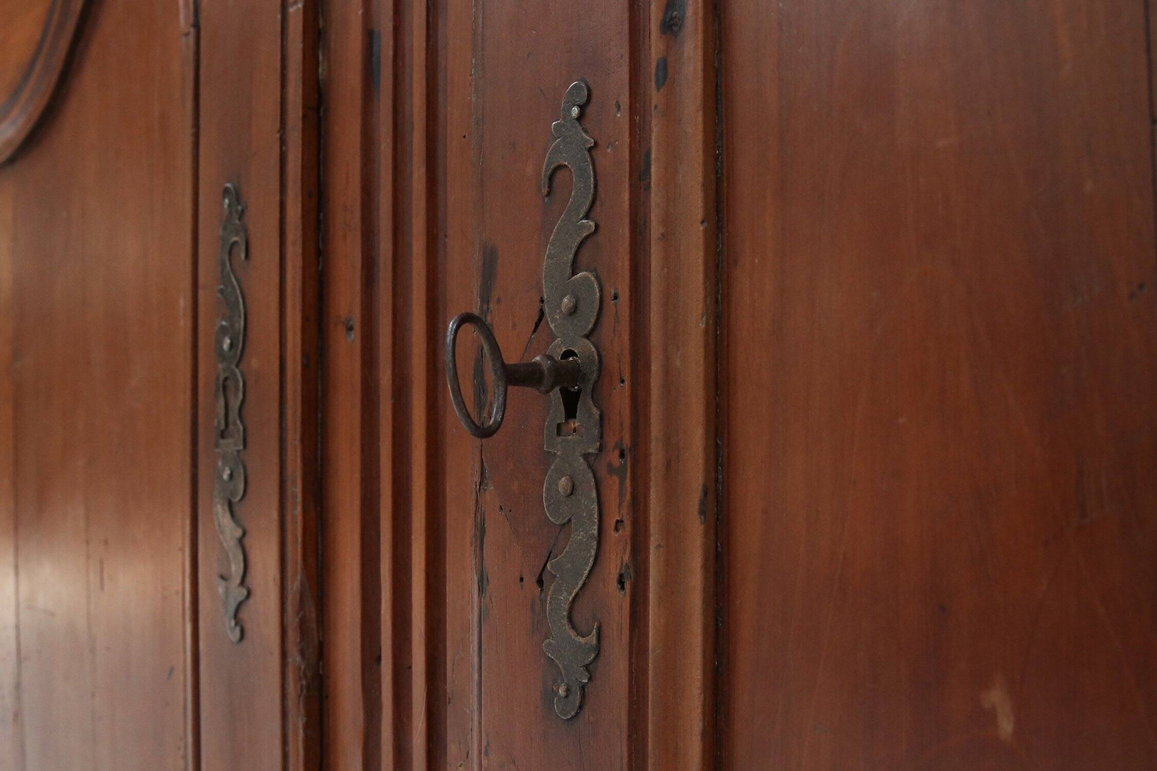 Cabinet provençal français du 19ème siècle, vers 1820