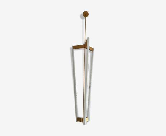 Suspension Michael Anastassiades