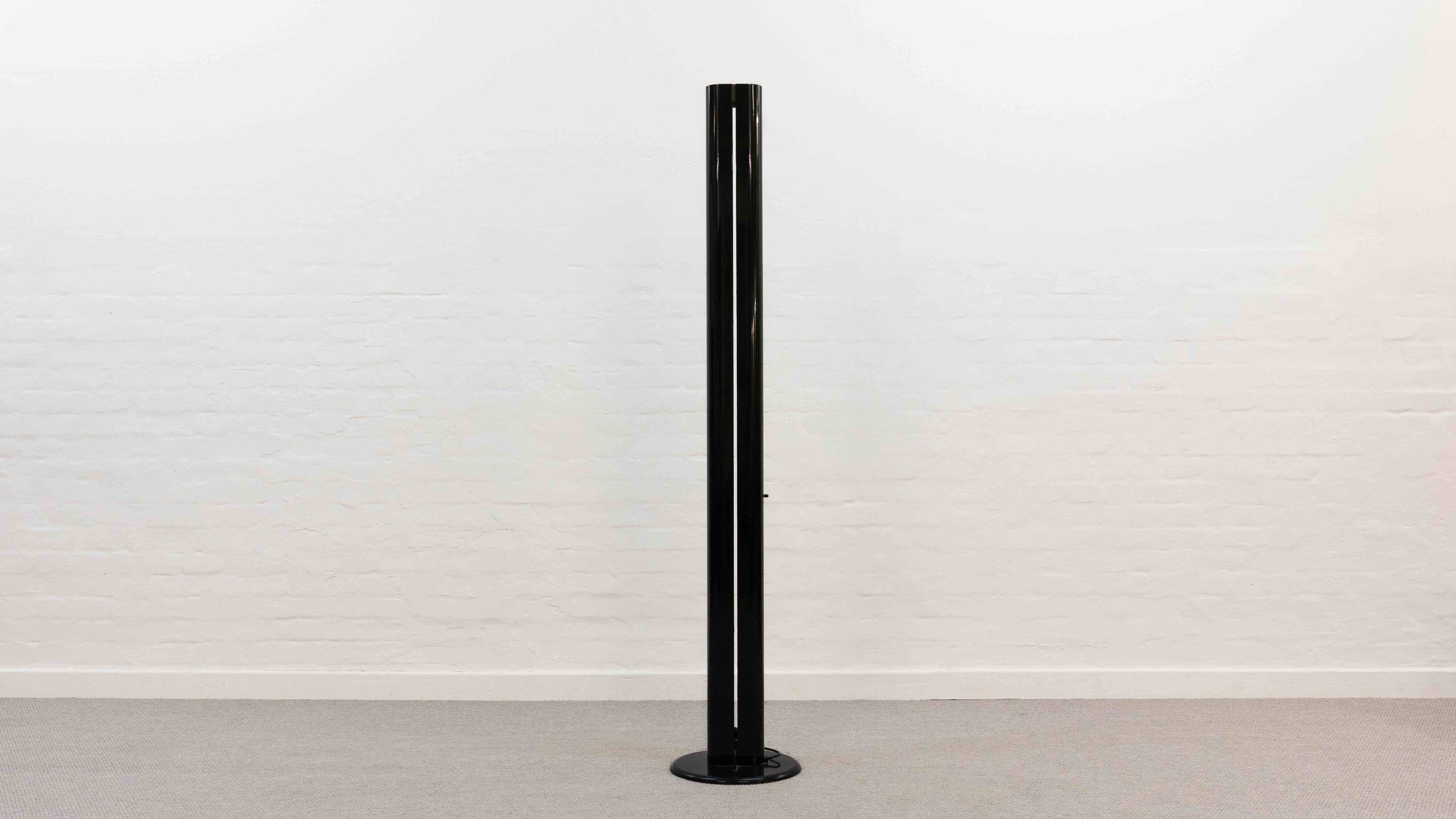 Floorlamp Megaron Terra by Gianfranco Frattini for Artemide