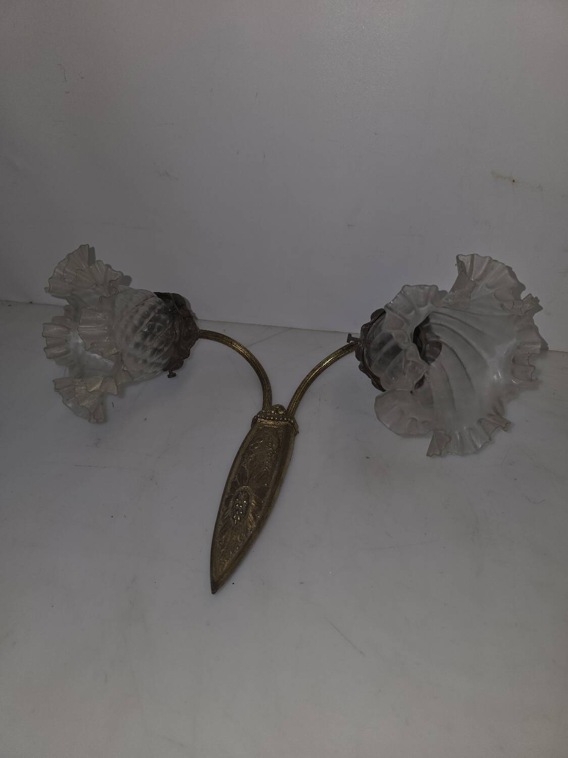 Double bronze wall light with glass tulips Art Deco