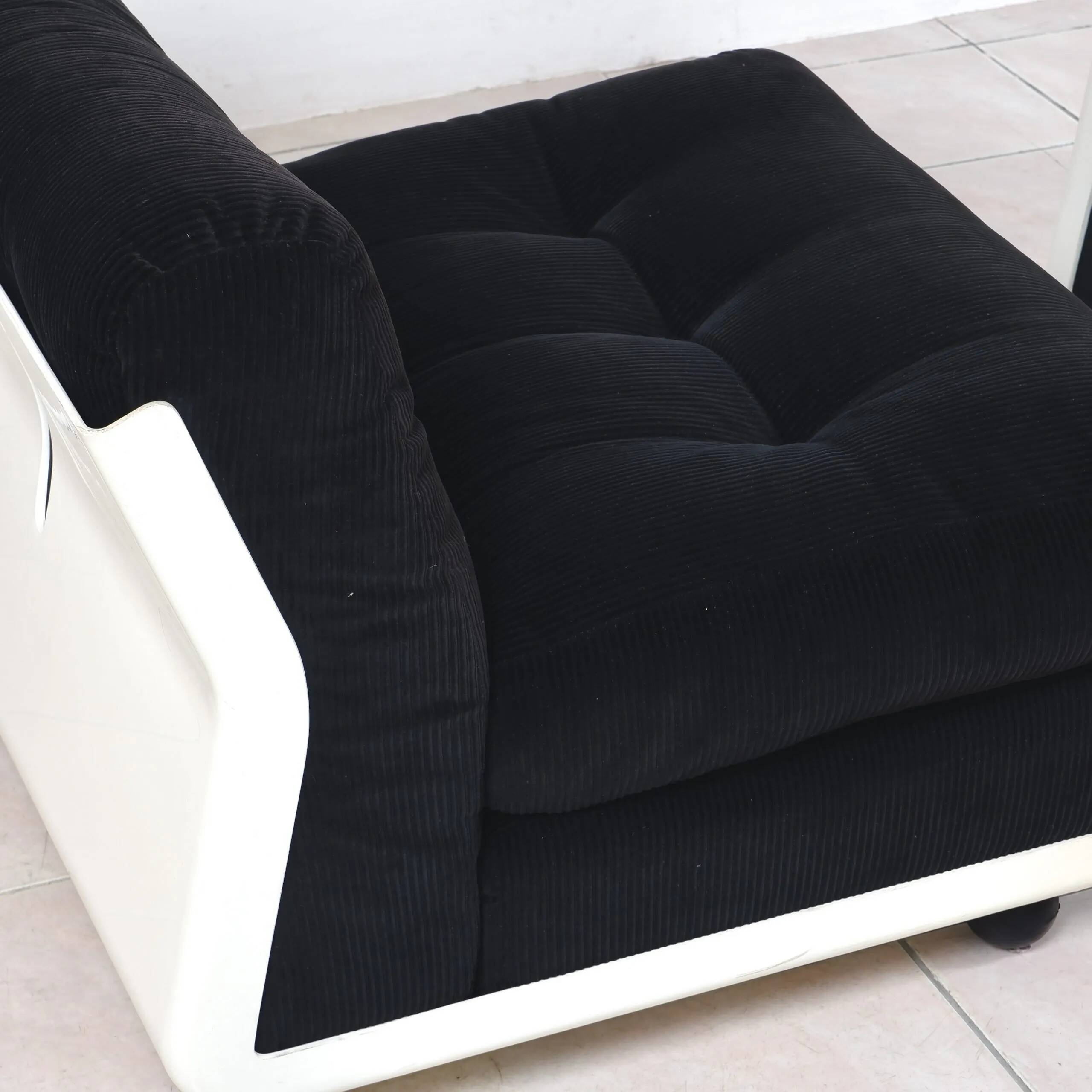 "Amanta" sofa modules by Mario Bellini for B&B Italia
