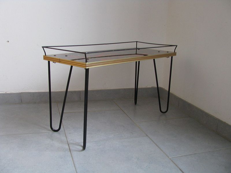 Table d'appoint années 1960