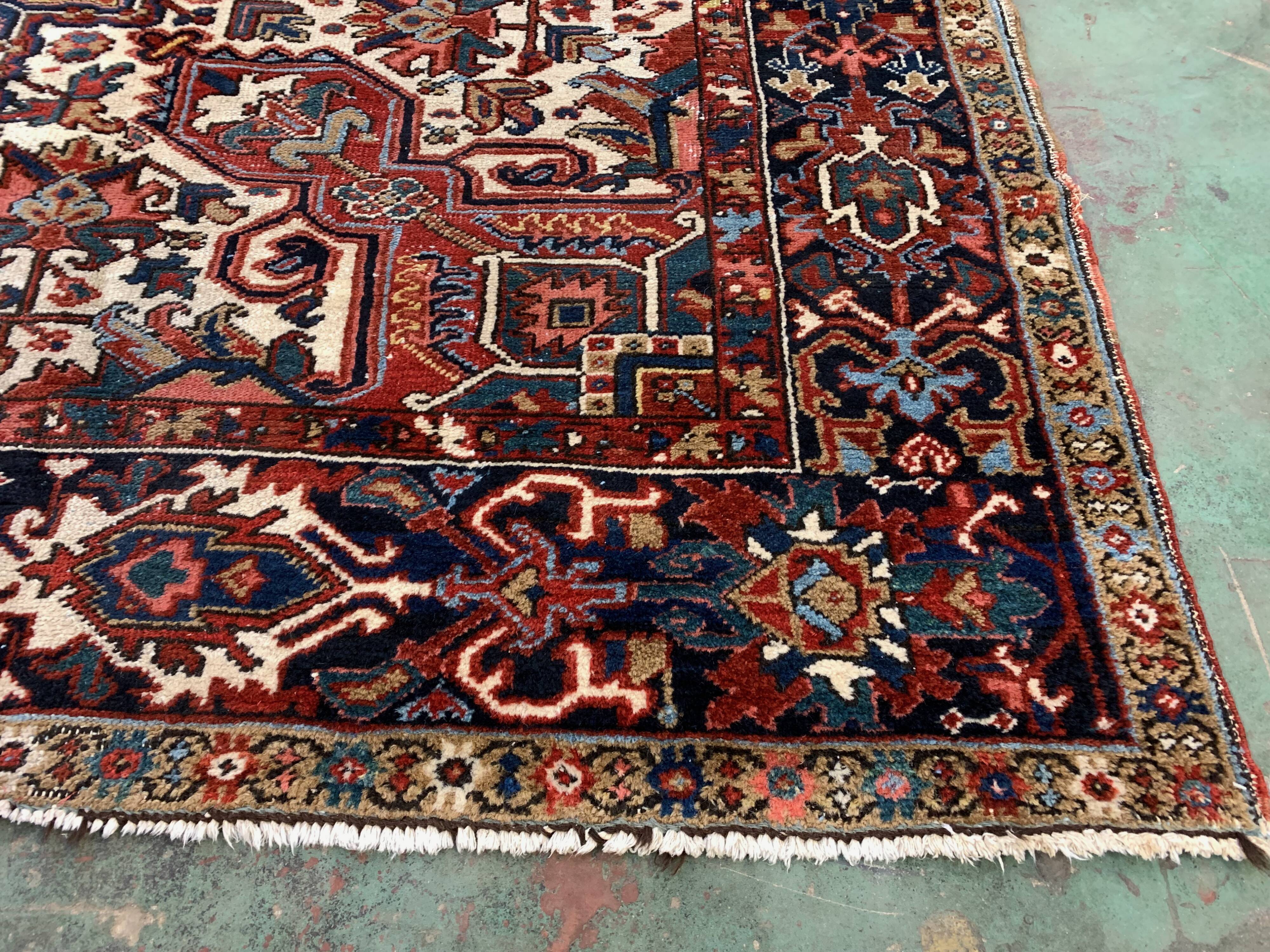 Antique heriz rug 353x263 cm wool oriental hand made carpet red, brown, blue