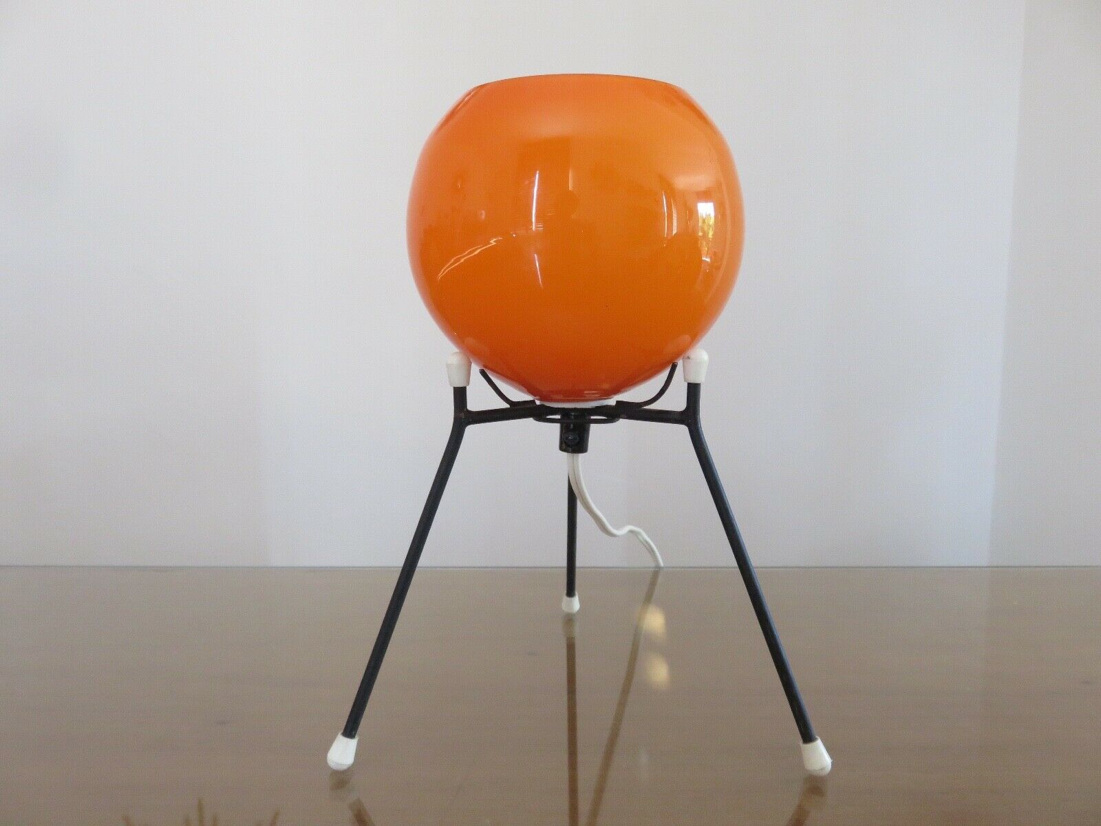 Tripod lamp "Sputnik" in orange opaline and black lacquered metal 60s 70s