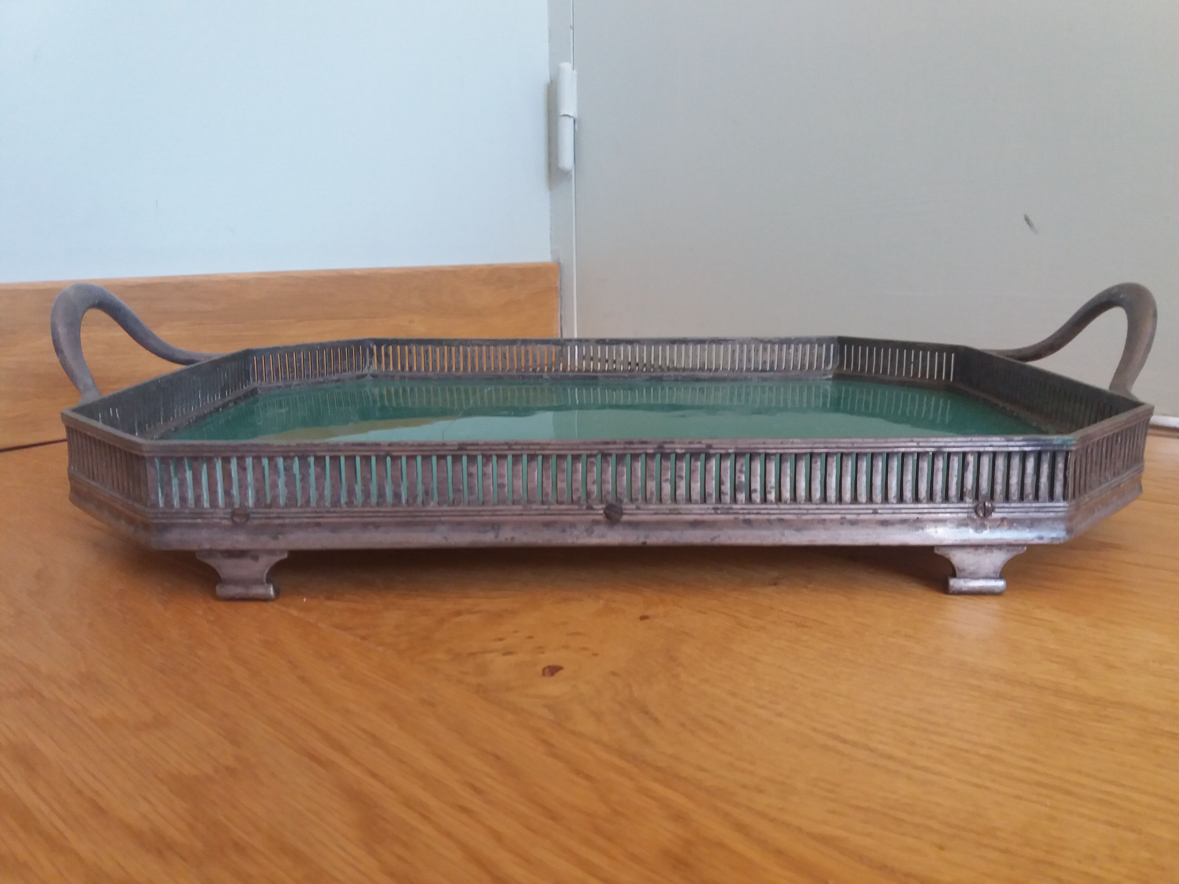 English set Kirby Beard and Co and Royal Worcester 1911 Art Deco