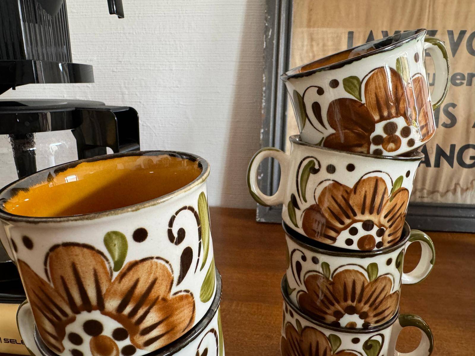 Boch La Louvière cups - Paradiso series