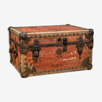 Antique cabin suitcase/travel suitcase