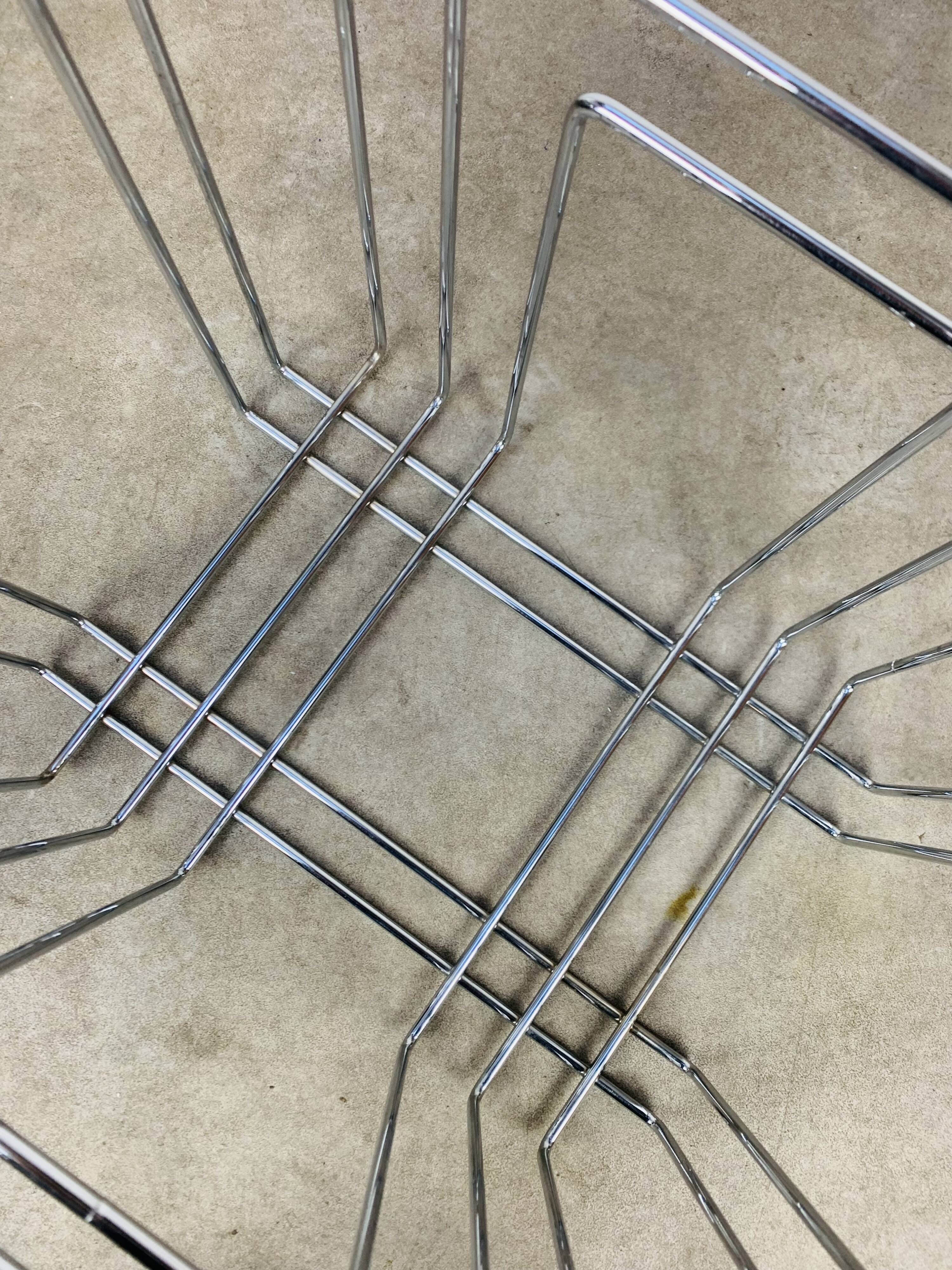 Chrome metal magazine rack by Willi Glaeser for TMP, 1980s.