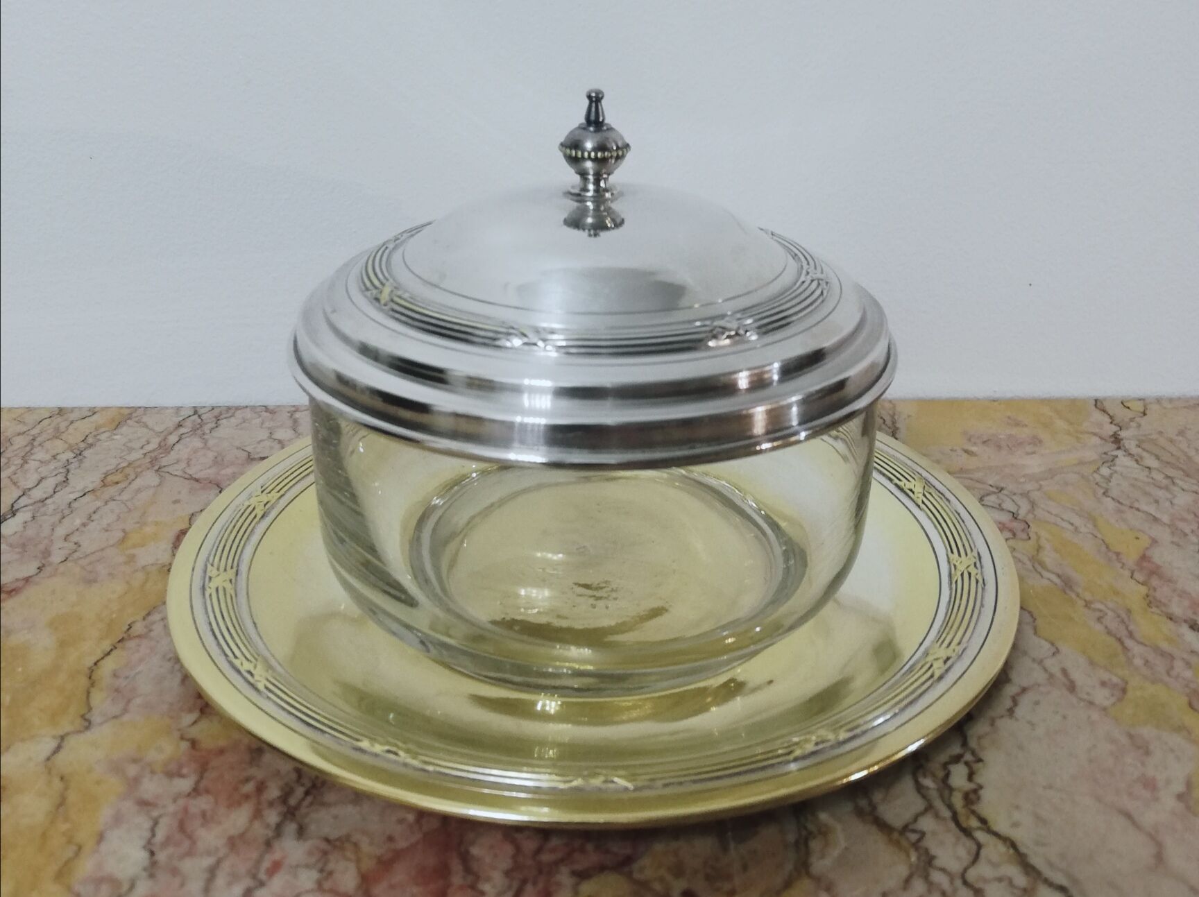 Silver and vermeiled metal candy