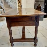 Farm table