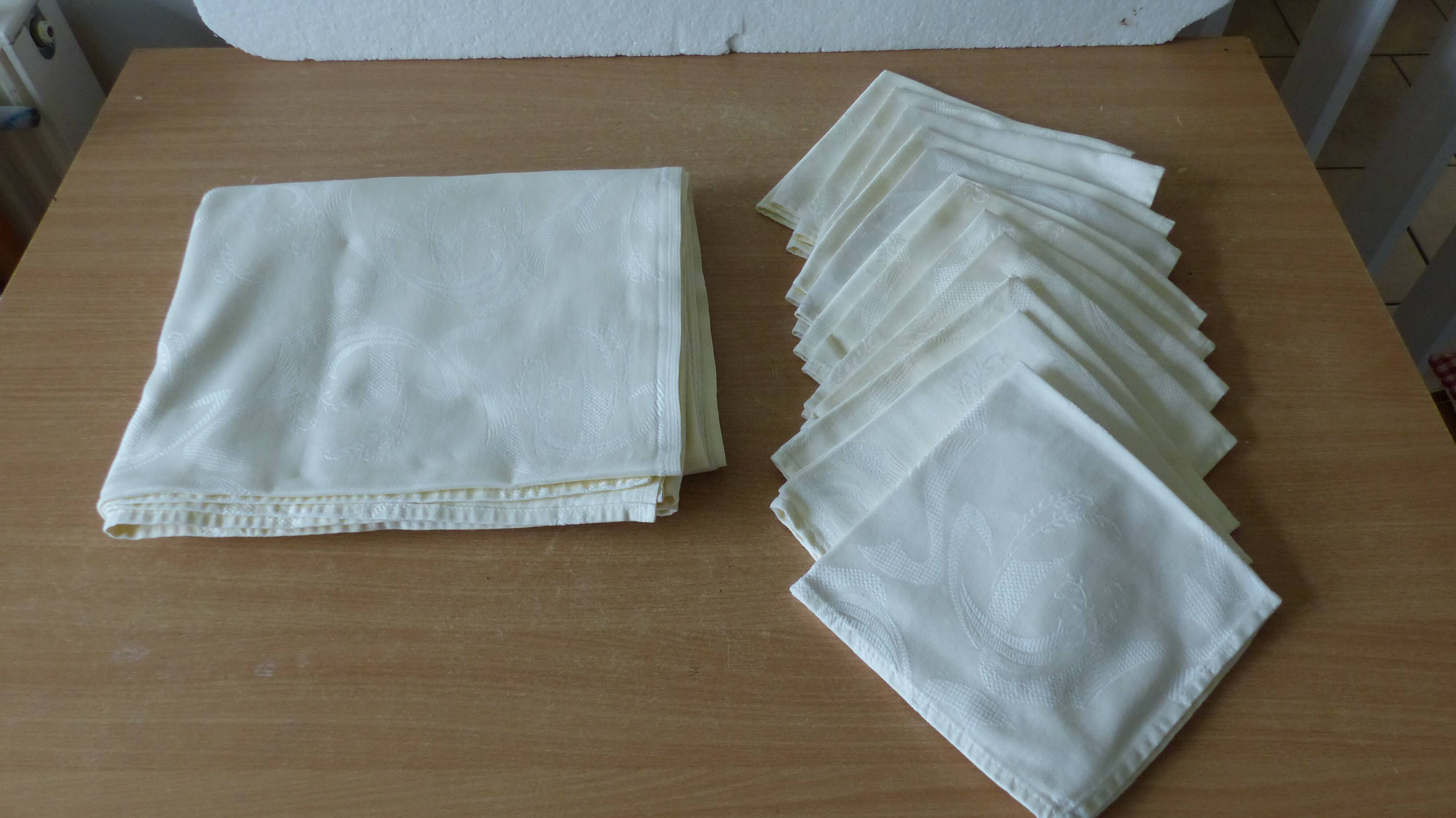 nappe + 12 serviettes