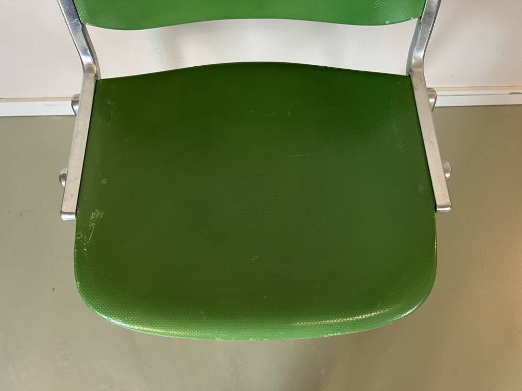 DSC 106 chaise Piretti Castelli années 70 vintage Italie vert