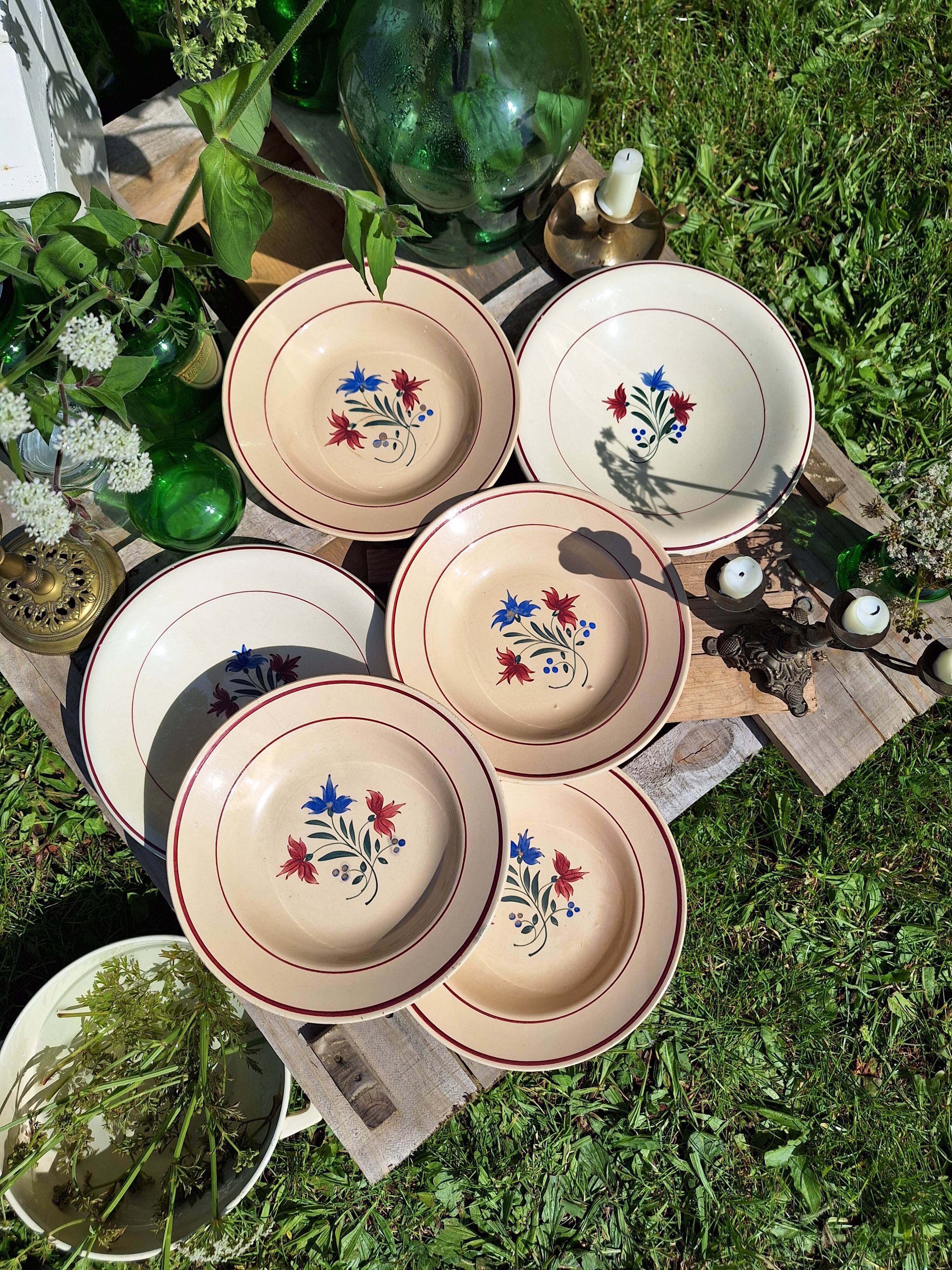 Vintage Luneville K&G plates