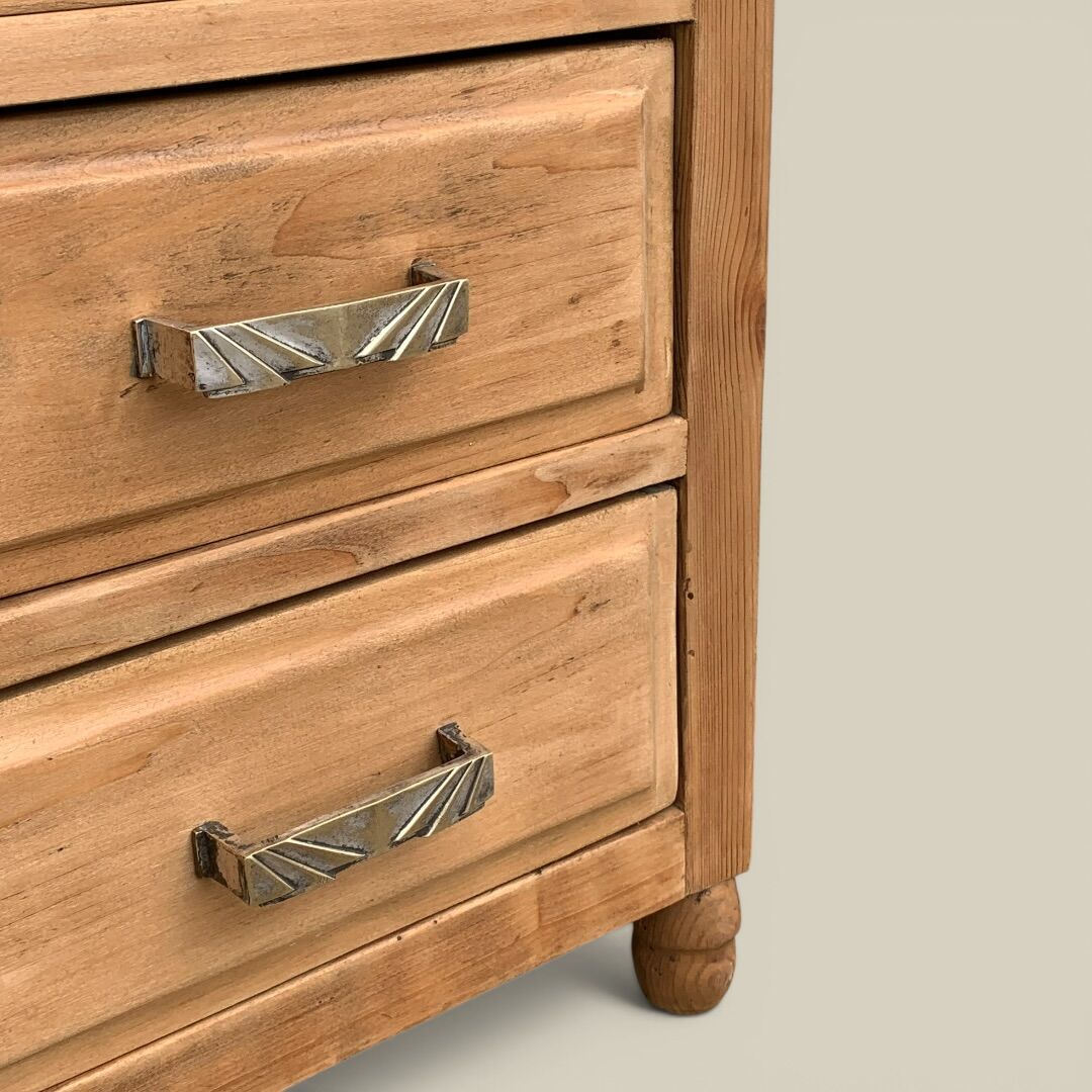 Art Deco chest of drawers in raw solid wood with 8 drawers.