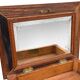 Table d’appoint marquetée avec miroir escamotable – XIXe siècle