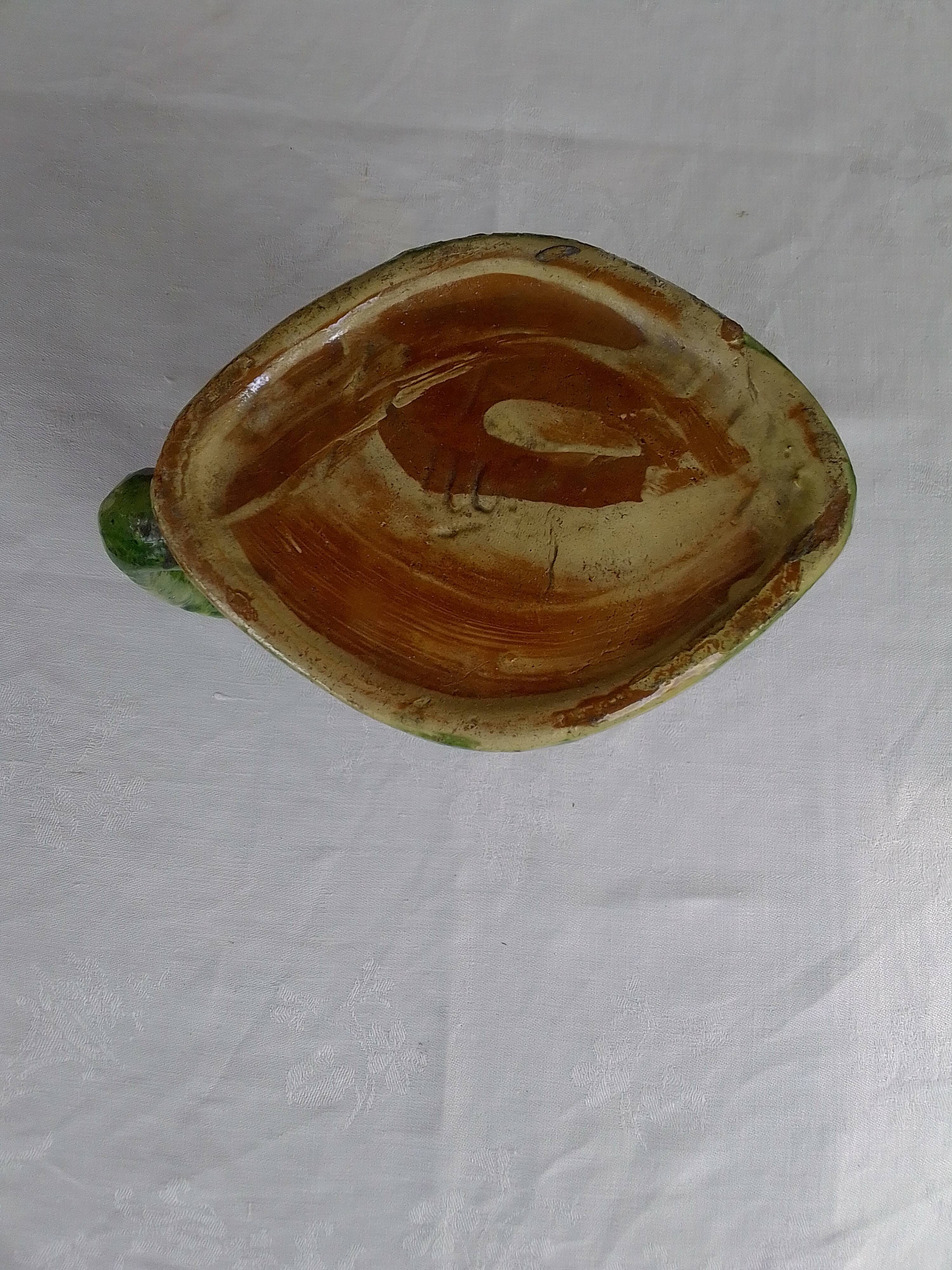 Pitcher slurry decoration deer