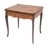 Table play in marquetry