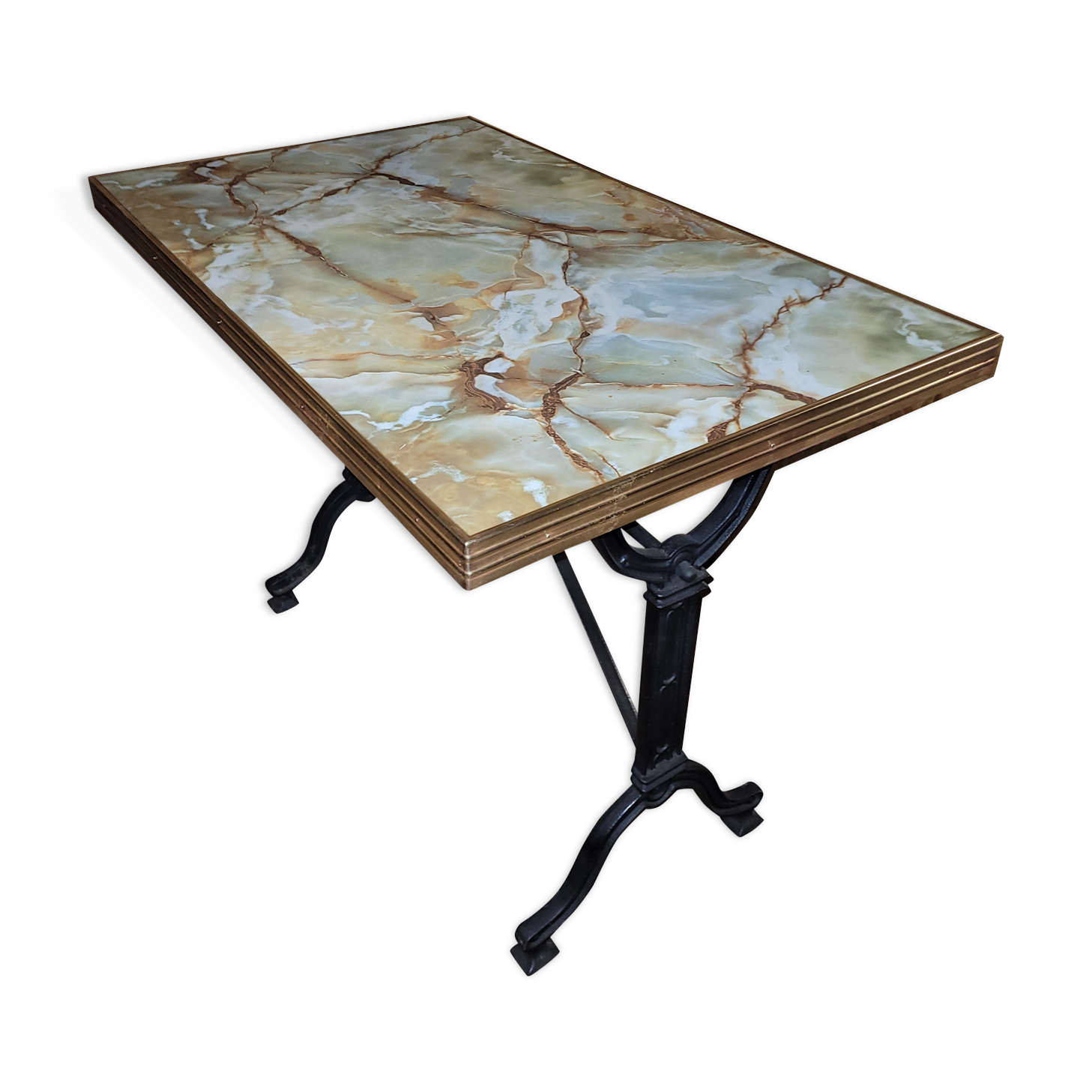 Table de bistrot
