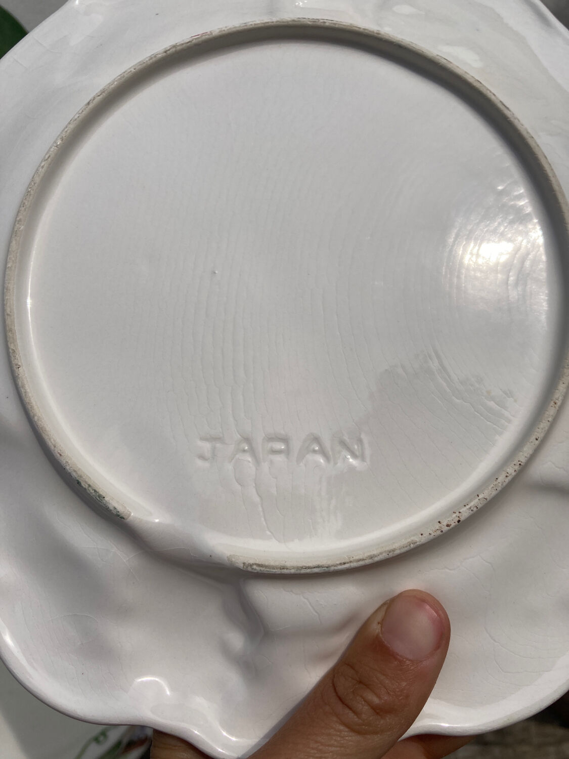 4 assiettes à dessert blanches en barbotine de raisin vintage Japon