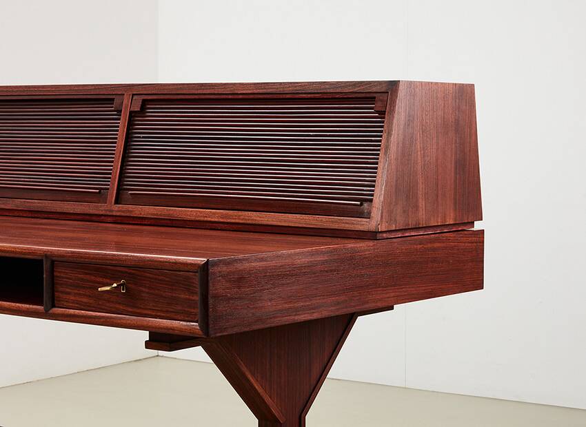 Gianfranco Frattini Desk Model 530 for Bernini Italy 1957