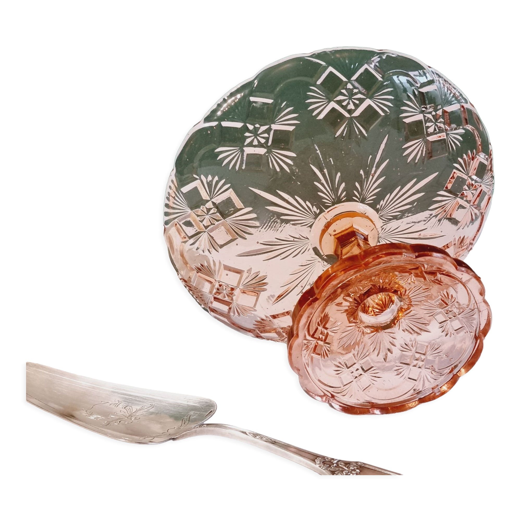 Flat on pink glass piedouche SV