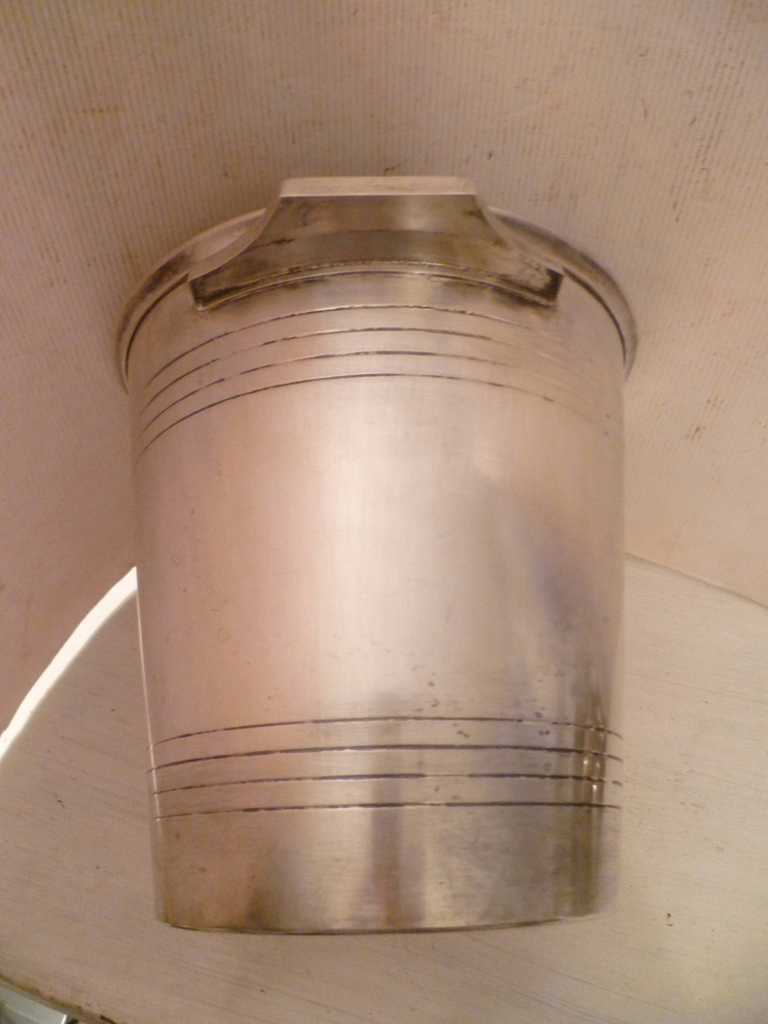 Champagne bucket / Champagne bucket design in silver-plated metal, St Medard.