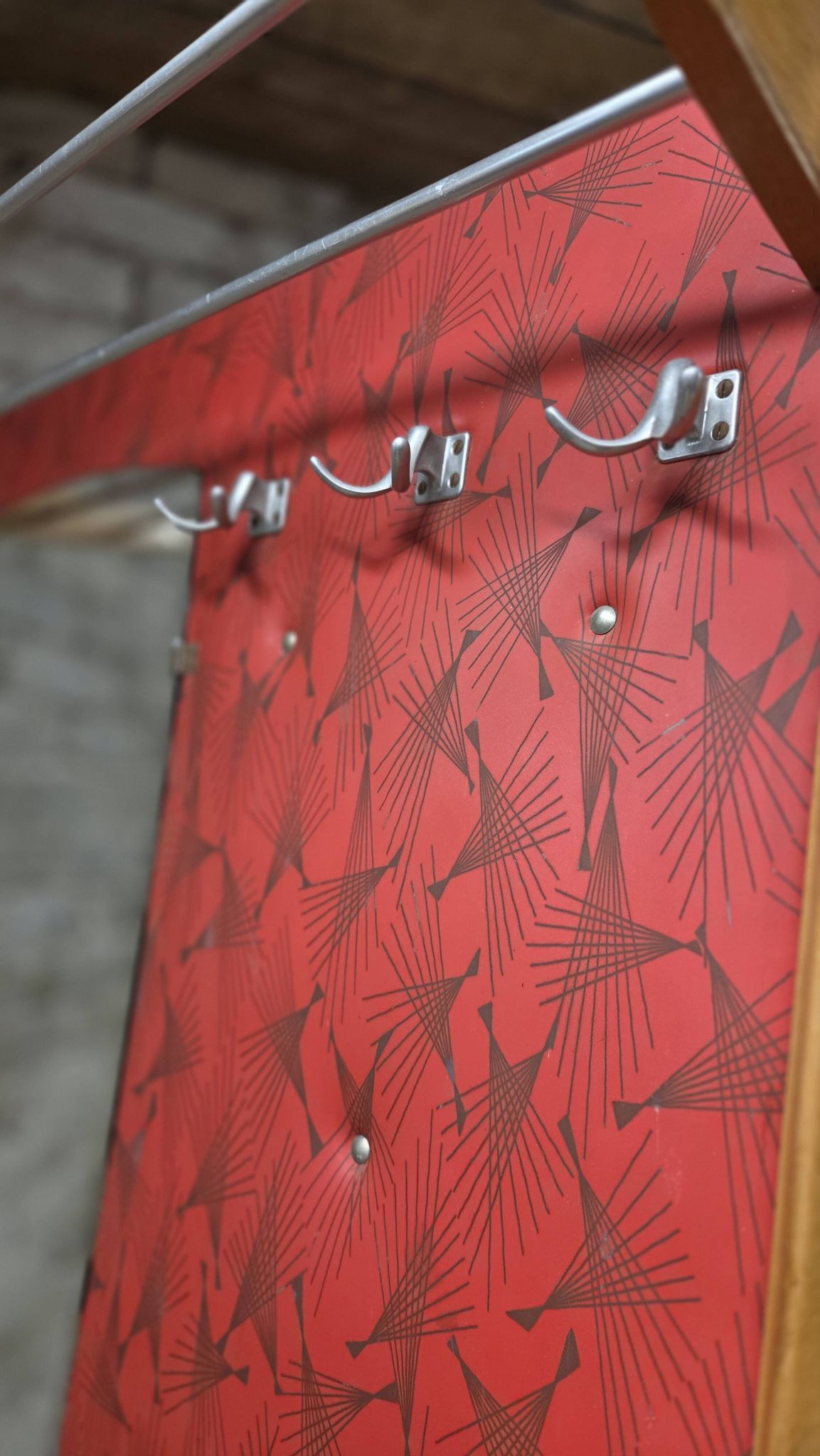 Vintage wall coat rack from the 50s/60s – Rockabilly design cloakroom