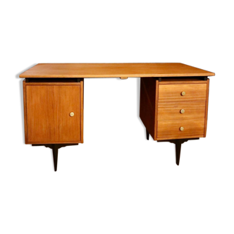 Restored vintage office