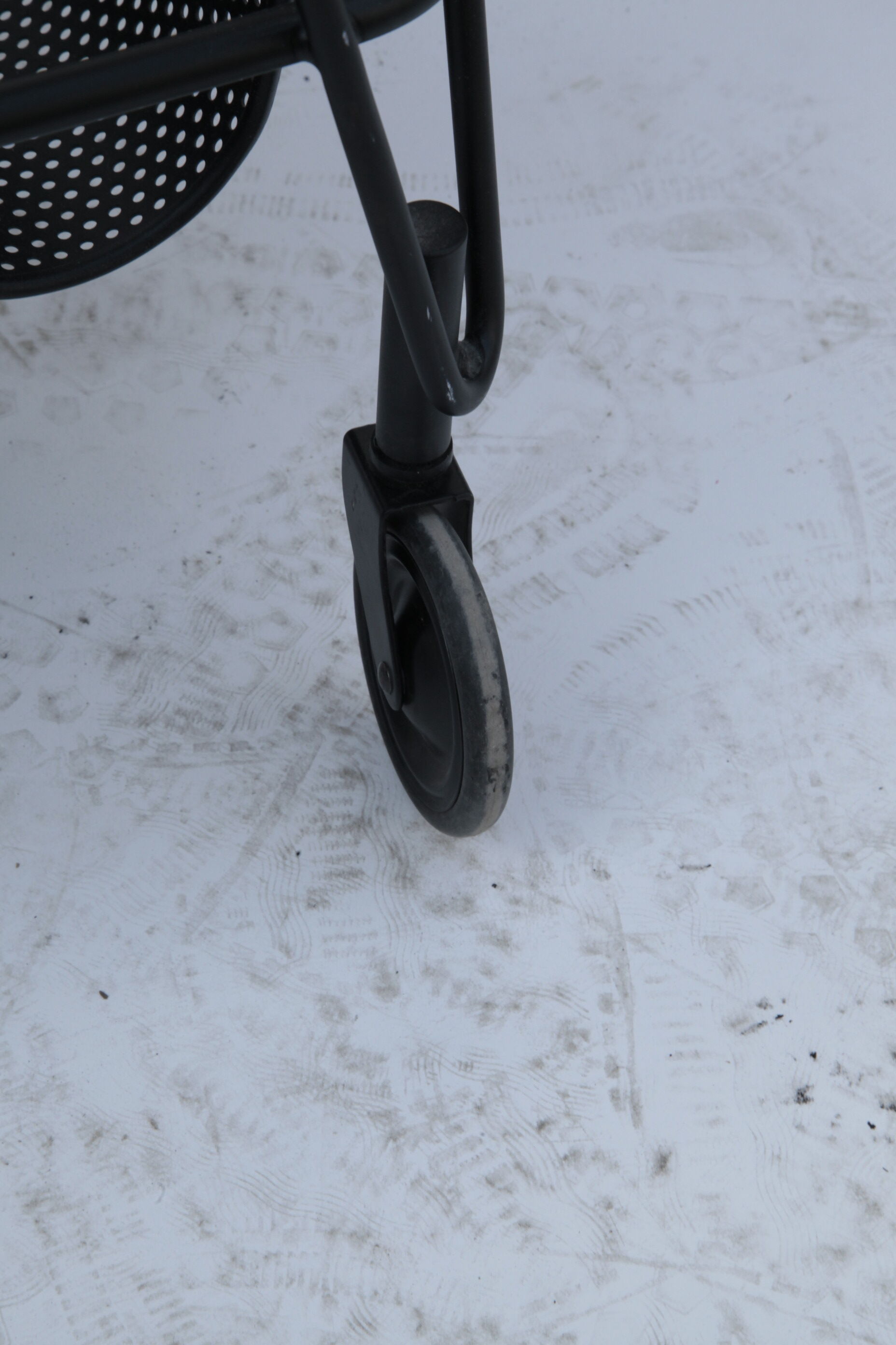 Perforated metal rolling table