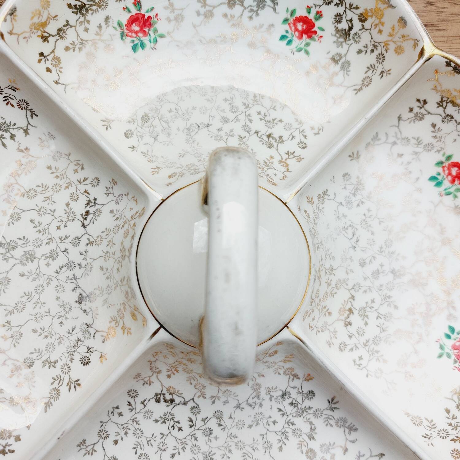 Villeroy & Boch mendicant serving dish