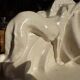 Grande sculpture Art Déco signée Lejan – Dame au lévrier